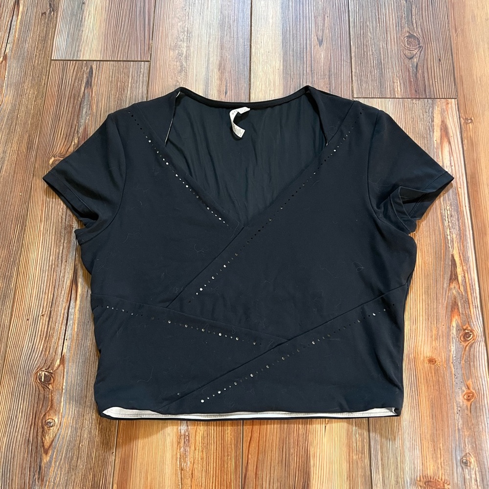 Athleta It's A Wrap Tee Top - Black/White